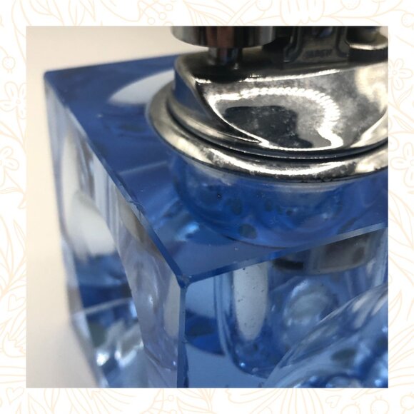 SOLD Vintage Decorative Table Cigarette Lighter - Picture 9 of 10